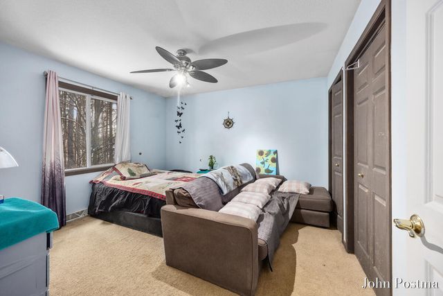 17276 Violet Ruth Drive, Cedar Springs, MI 49319