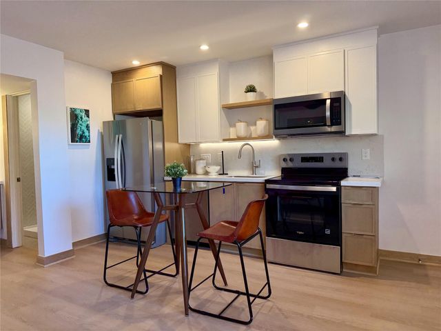 1901 Richmond Avenue 42, Houston, TX 77098