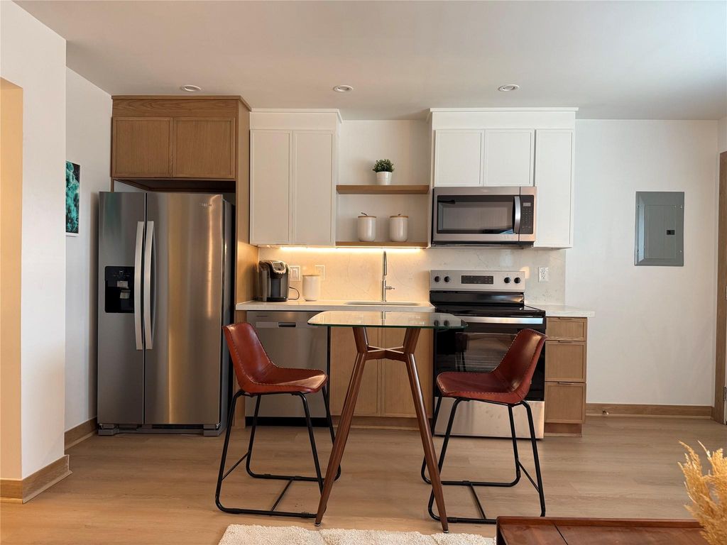 1901 Richmond Avenue 42, Houston, TX 77098