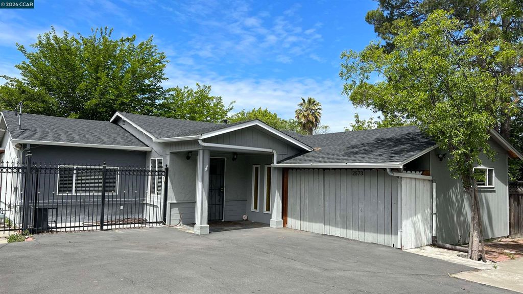 2573 Decca Lane, Walnut Creek, CA 94597