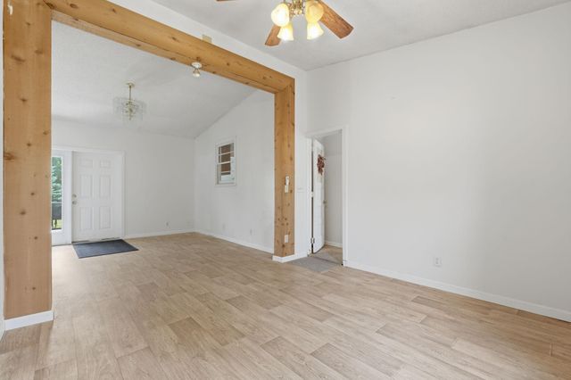 502 15th Street W, Hastings, MN 55033