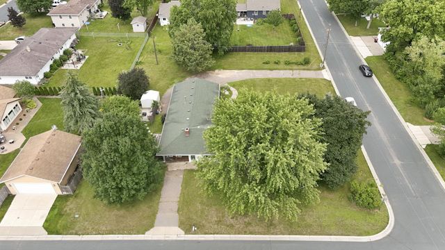 502 15th Street W, Hastings, MN 55033
