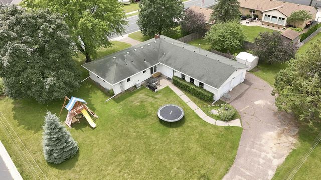 502 15th Street W, Hastings, MN 55033