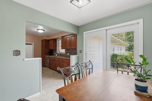 502 15th Street W, Hastings, MN 55033