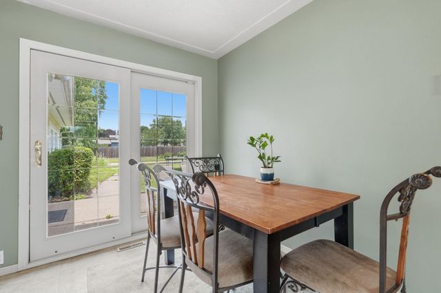 502 15th Street W, Hastings, MN 55033