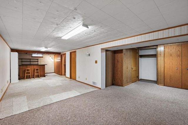 2909 Pascal Street, Roseville, MN 55113