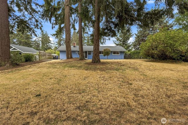 612 S 195th Street, Des Moines, WA 98148