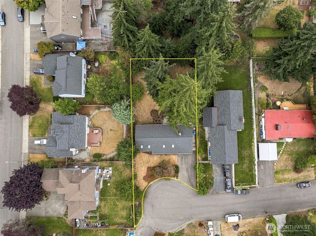 612 S 195th Street, Des Moines, WA 98148