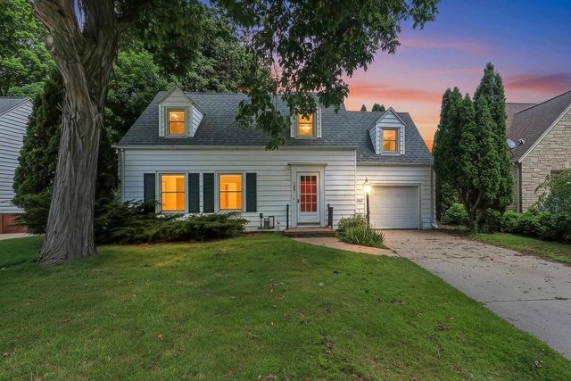 308 E GLENDALE AVENUE, Appleton, WI 54911