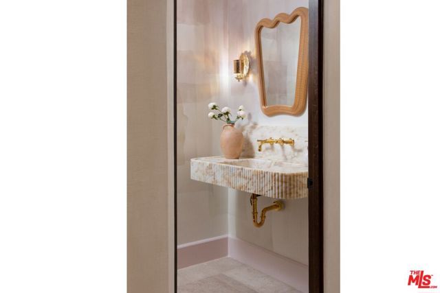 624 N Arden Drive, Beverly Hills, CA 90210