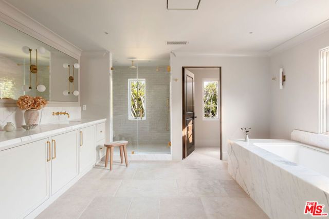 624 N Arden Drive, Beverly Hills, CA 90210