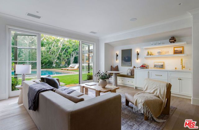 624 N Arden Drive, Beverly Hills, CA 90210