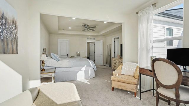 5512 E Spaniel Drive, Ann Arbor, MI 48108