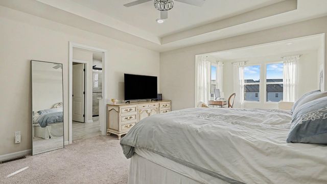 5512 E Spaniel Drive, Ann Arbor, MI 48108