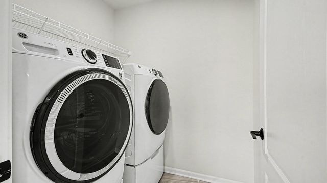 5512 E Spaniel Drive, Ann Arbor, MI 48108