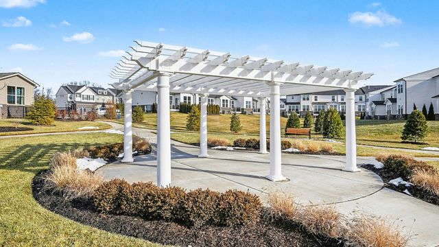 5512 E Spaniel Drive, Ann Arbor, MI 48108