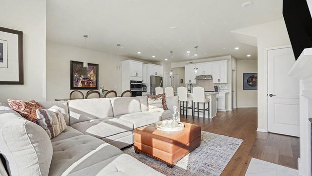 5512 E Spaniel Drive, Ann Arbor, MI 48108