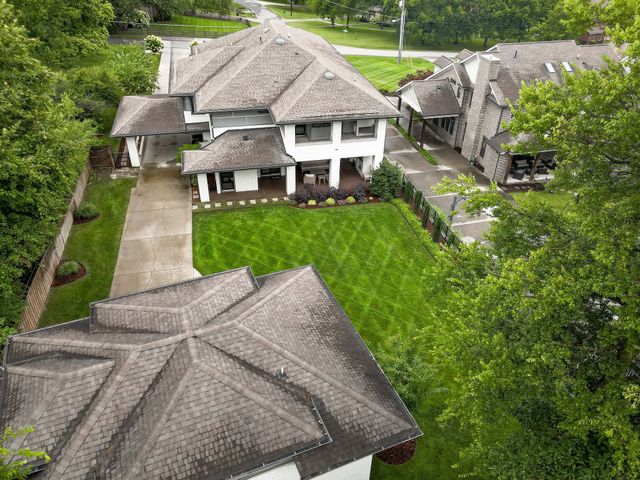 2313 Warfield Ln, Nashville, TN 37215
