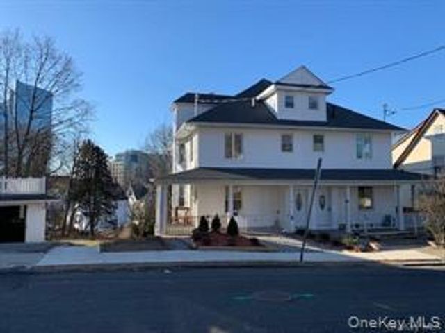 16 Park Avenue, White Plains, NY 10603