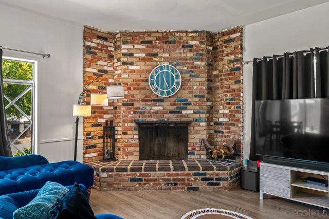 705 Beacon Pl, Escondido, CA 92025