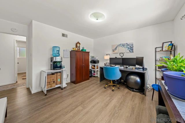 705 Beacon Pl, Escondido, CA 92025