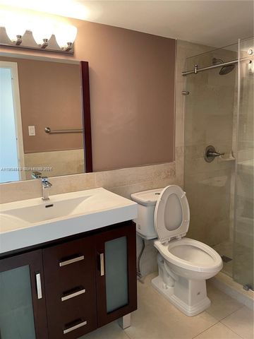 13155 Ixora Court 901, North Miami, FL 33181