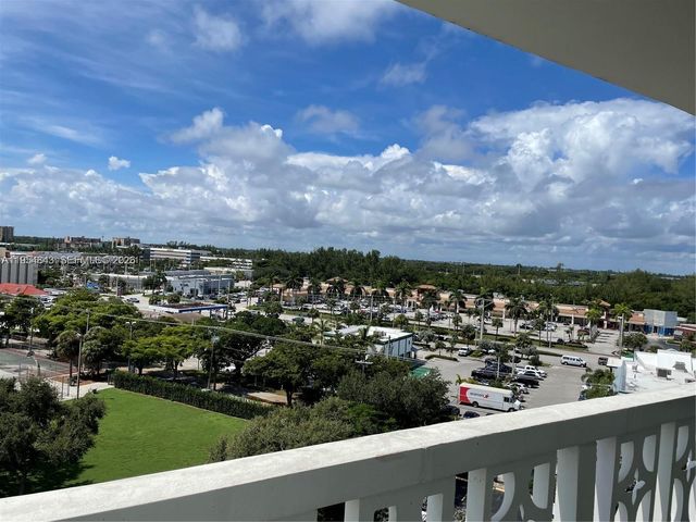 13155 Ixora Court 901, North Miami, FL 33181