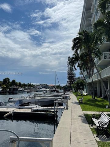 13155 Ixora Court 901, North Miami, FL 33181