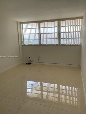 13155 Ixora Court 901, North Miami, FL 33181