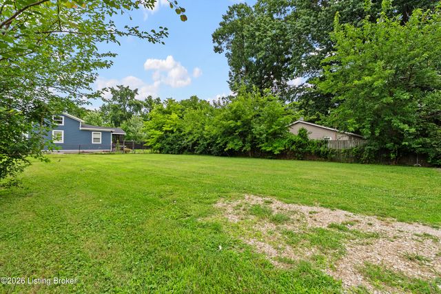1263 Forest Dr, Louisville, KY 40219