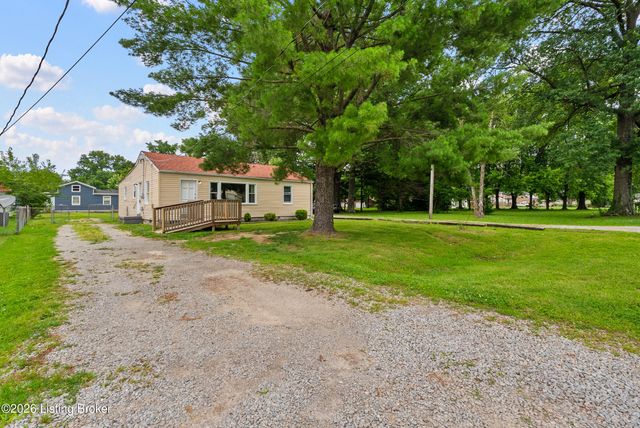 1263 Forest Dr, Louisville, KY 40219