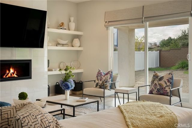 6509 Canyon Oaks Drive, Simi Valley, CA 93063