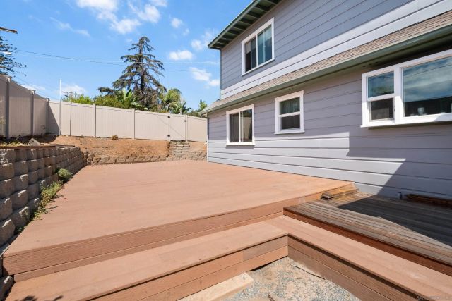 8710 Echo Dr, La Mesa, CA 91941
