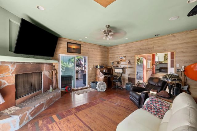8710 Echo Dr, La Mesa, CA 91941