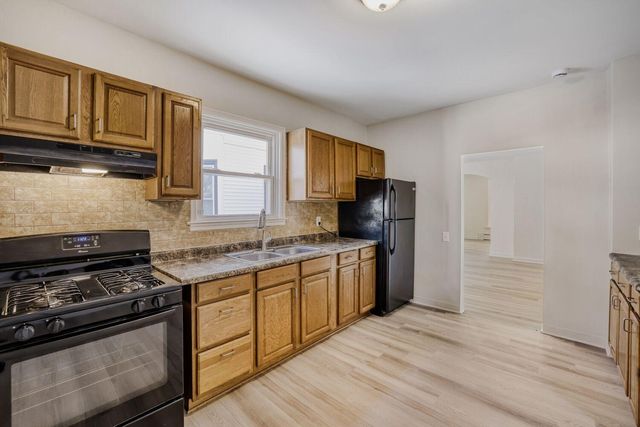 2630 14th Avenue S, Minneapolis, MN 55407