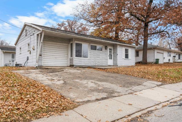 305 Poplar Avenue, Waterloo, IA 50703
