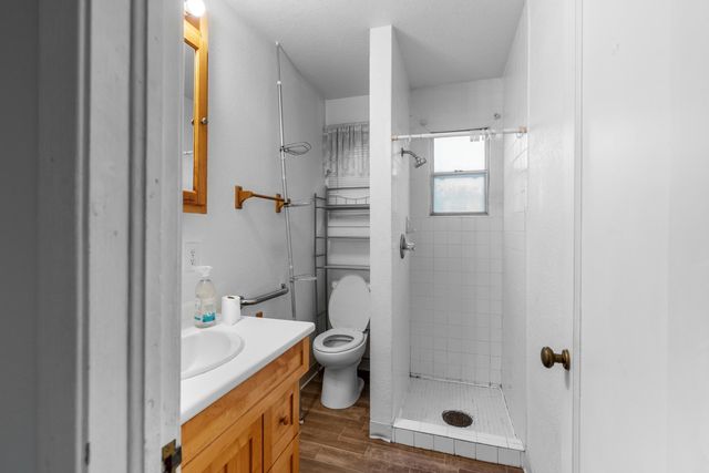 305 Poplar Avenue, Waterloo, IA 50703