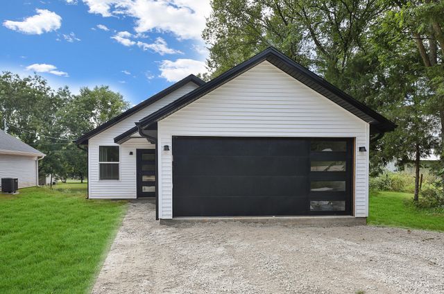 308 E Washington Street, Pierce City, MO 65723