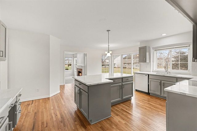 8084 Creek Bend Drive, Ypsilanti, MI 48197