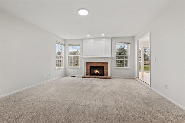 8084 Creek Bend Drive, Ypsilanti, MI 48197