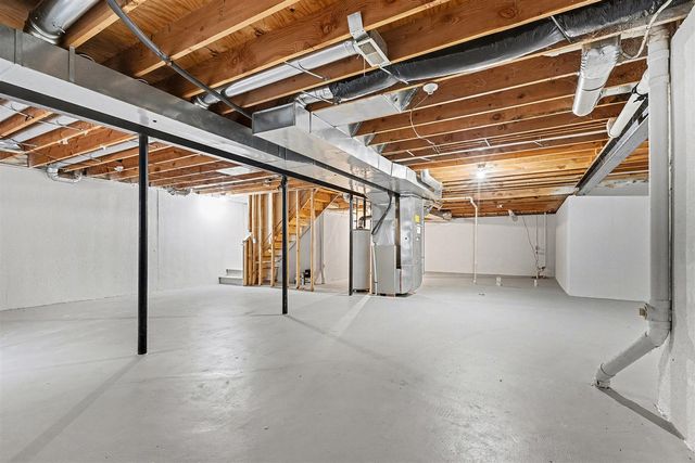 8084 Creek Bend Drive, Ypsilanti, MI 48197