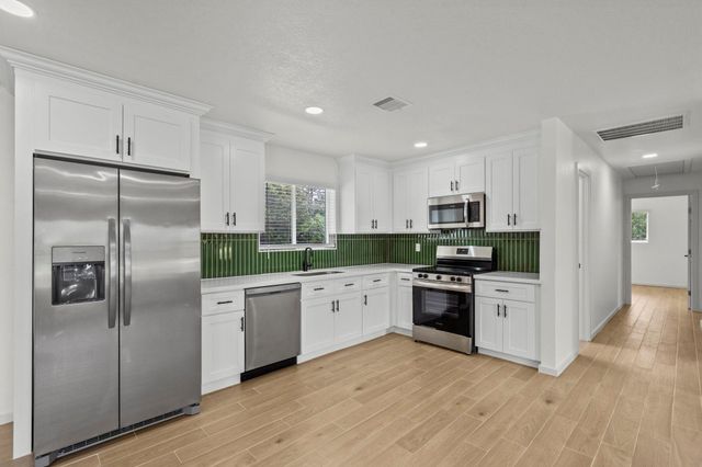16119 Blue Bird Street, Santa Fe, TX 77517