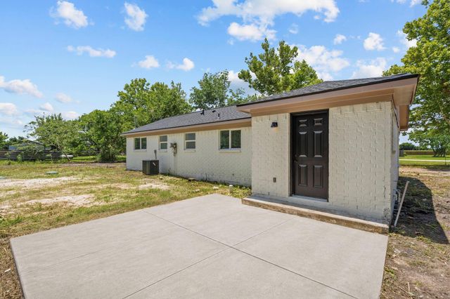 16119 Blue Bird Street, Santa Fe, TX 77517