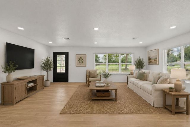16119 Blue Bird Street, Santa Fe, TX 77517