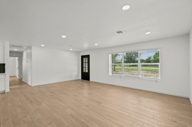 16119 Blue Bird Street, Santa Fe, TX 77517