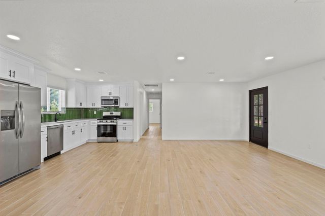 16119 Blue Bird Street, Santa Fe, TX 77517