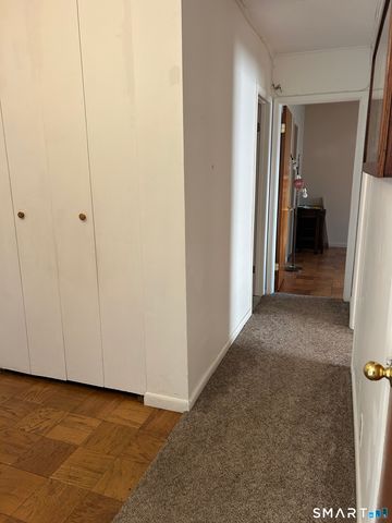 1700 Broadbridge Avenue A14, Stratford, CT 06614