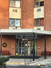 1700 Broadbridge Avenue A14, Stratford, CT 06614