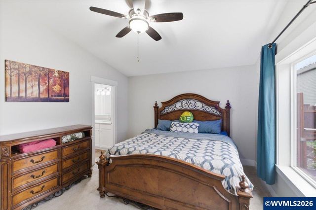 806 Wassom St, Lebanon, OR 97355