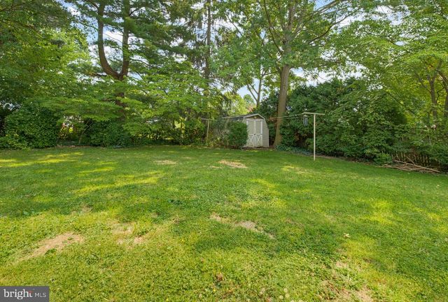 617 CAPRI RD, Lancaster, PA 17603